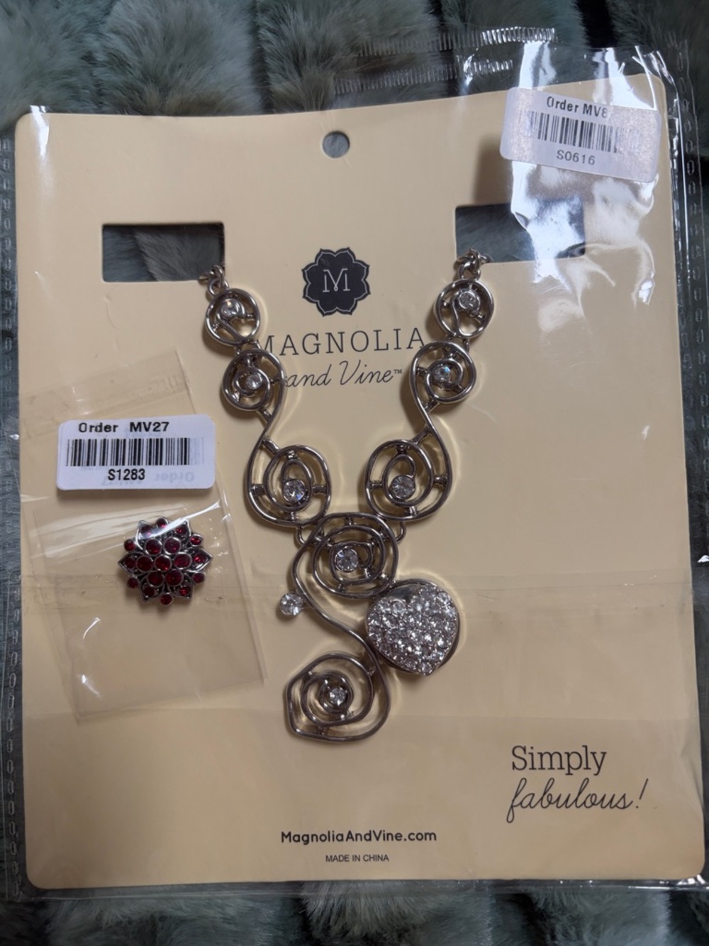 Magnolia Silver Floral Necklace with Clear Crystal Pendant